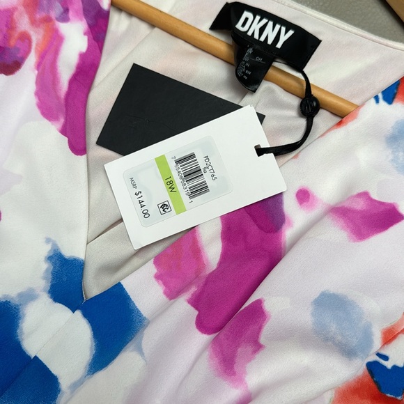 DKNY Plus Size Flutter Sleeve Smock Dress Floral Dress, Size 18w - Picture 13 of 13